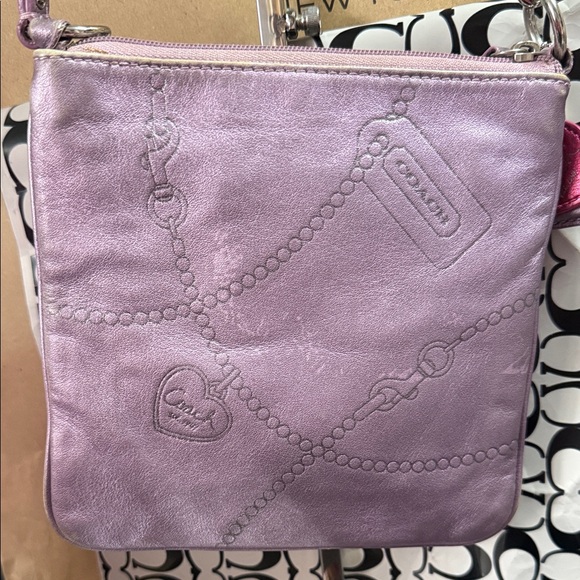 Coach Y2K limited edition Pink and Purple Heart Crossbody Bag - Picture 5 of 17